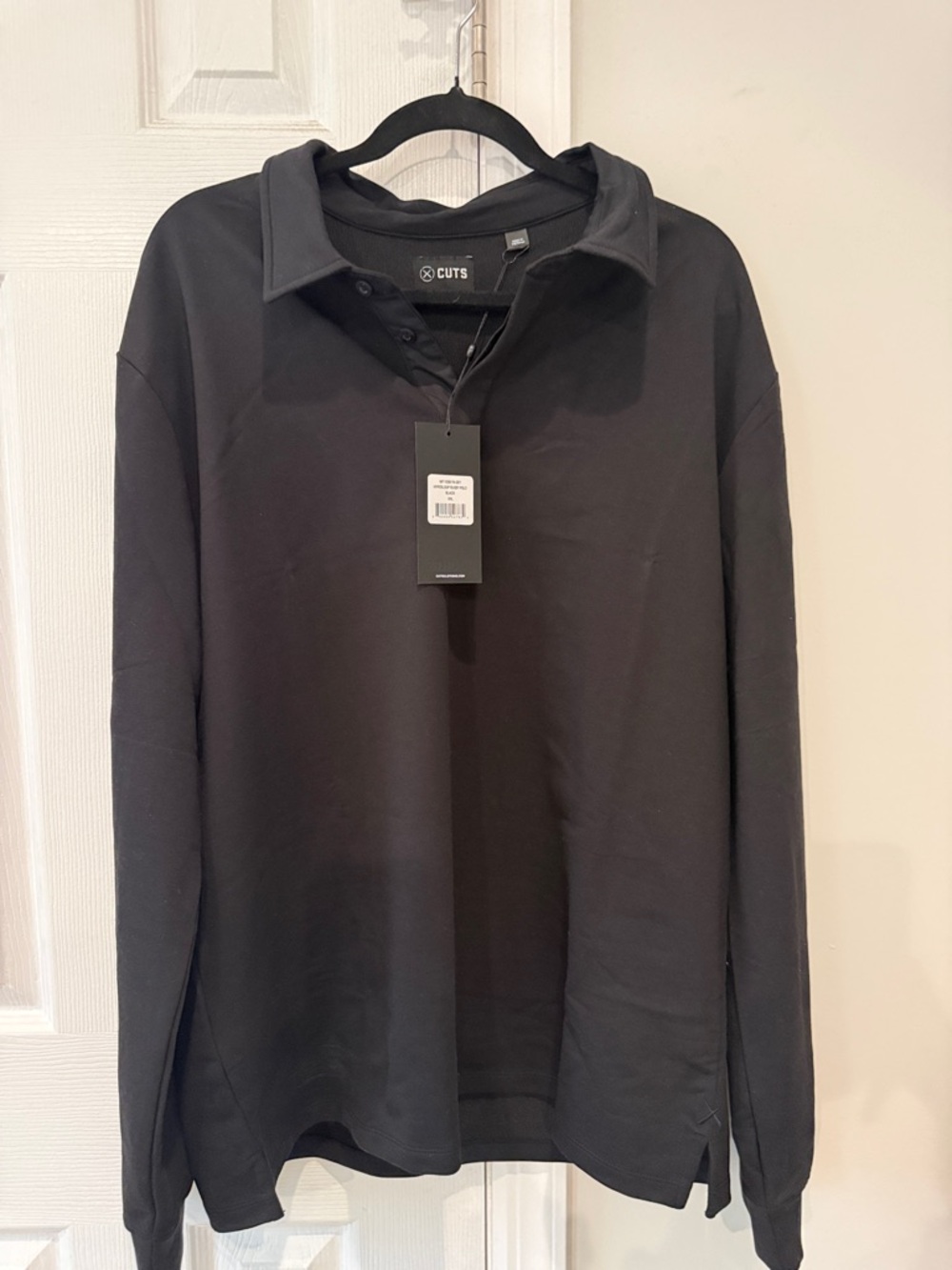 Cuts Clothing Black Long-Sleeve Polo Shirt